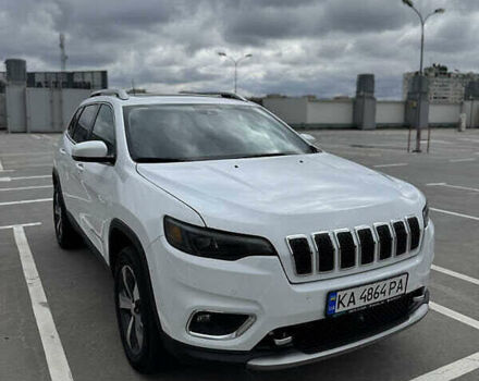 Білий Джип Cherokee, об'ємом двигуна 3.24 л та пробігом 72 тис. км за 17600 $, фото 5 на Automoto.ua