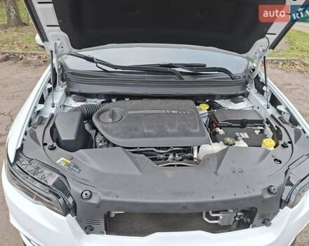 Білий Джип Cherokee, об'ємом двигуна 3.2 л та пробігом 78 тис. км за 23500 $, фото 37 на Automoto.ua