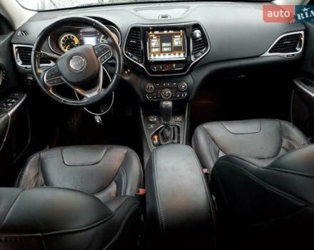 Белый Джип Чероки, объемом двигателя 3.24 л и пробегом 87 тыс. км за 5000 $, фото 7 на Automoto.ua