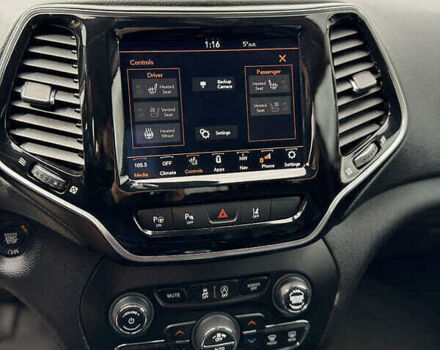 Білий Джип Cherokee, об'ємом двигуна 3.24 л та пробігом 72 тис. км за 17600 $, фото 21 на Automoto.ua