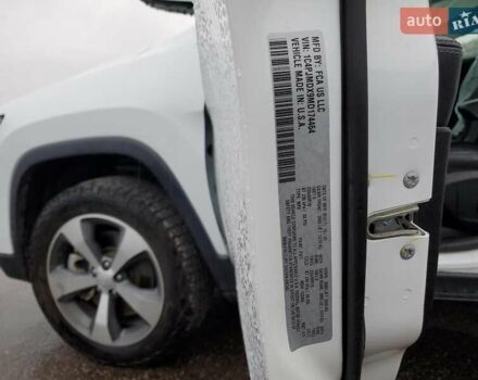 Белый Джип Чероки, объемом двигателя 3.24 л и пробегом 87 тыс. км за 5000 $, фото 11 на Automoto.ua