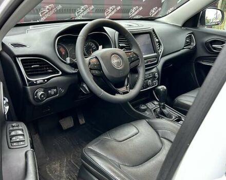 Белый Джип Чероки, объемом двигателя 3.24 л и пробегом 69 тыс. км за 21700 $, фото 29 на Automoto.ua