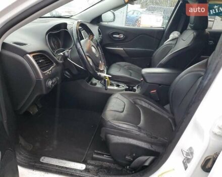 Белый Джип Чероки, объемом двигателя 3.24 л и пробегом 87 тыс. км за 5000 $, фото 6 на Automoto.ua