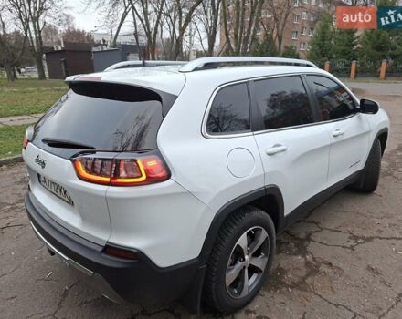 Білий Джип Cherokee, об'ємом двигуна 3.2 л та пробігом 78 тис. км за 23500 $, фото 5 на Automoto.ua