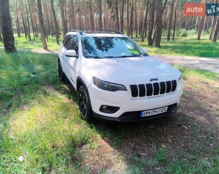 Белый Джип Чероки, объемом двигателя 3.24 л и пробегом 70 тыс. км за 21500 $, фото 1 на Automoto.ua