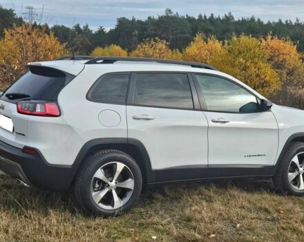 Белый Джип Чероки, объемом двигателя 3.2 л и пробегом 96 тыс. км за 13200 $, фото 5 на Automoto.ua
