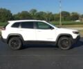 Білий Джип Cherokee, об'ємом двигуна 3.2 л та пробігом 30 тис. км за 13500 $, фото 4 на Automoto.ua