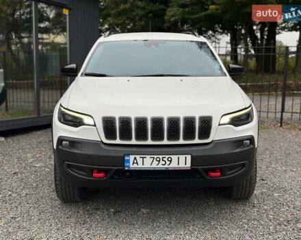 Белый Джип Чероки, объемом двигателя 3.24 л и пробегом 84 тыс. км за 24500 $, фото 6 на Automoto.ua