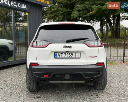 Белый Джип Чероки, объемом двигателя 3.24 л и пробегом 84 тыс. км за 24500 $, фото 13 на Automoto.ua