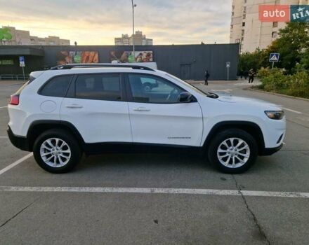 Белый Джип Чероки, объемом двигателя 3.24 л и пробегом 61 тыс. км за 19500 $, фото 7 на Automoto.ua