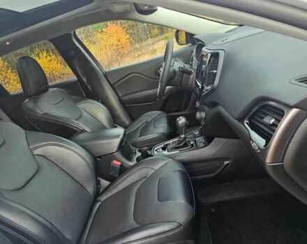 Белый Джип Чероки, объемом двигателя 3.2 л и пробегом 96 тыс. км за 13200 $, фото 15 на Automoto.ua