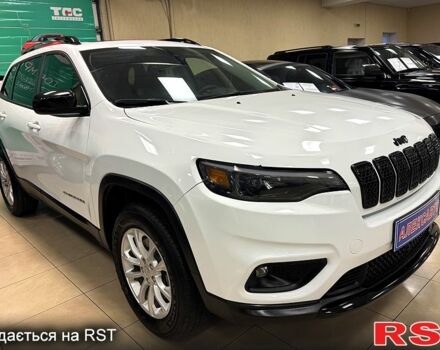 Білий Джип Cherokee, об'ємом двигуна 2 л та пробігом 19 тис. км за 24900 $, фото 5 на Automoto.ua