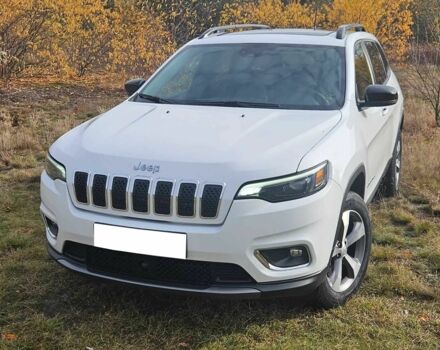 Белый Джип Чероки, объемом двигателя 3.2 л и пробегом 96 тыс. км за 13200 $, фото 1 на Automoto.ua