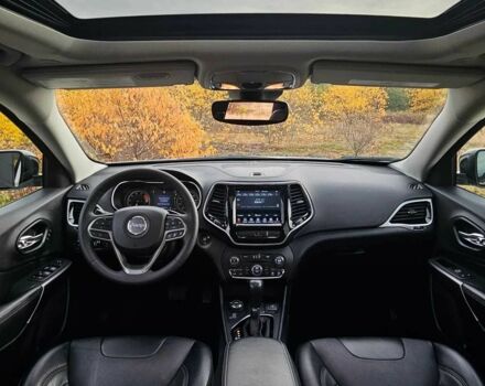 Белый Джип Чероки, объемом двигателя 3.2 л и пробегом 96 тыс. км за 13200 $, фото 17 на Automoto.ua