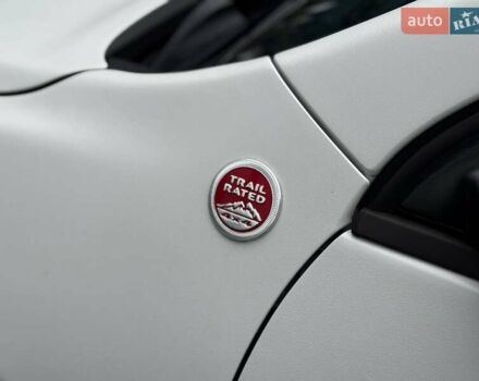 Белый Джип Чероки, объемом двигателя 3.24 л и пробегом 84 тыс. км за 24500 $, фото 22 на Automoto.ua