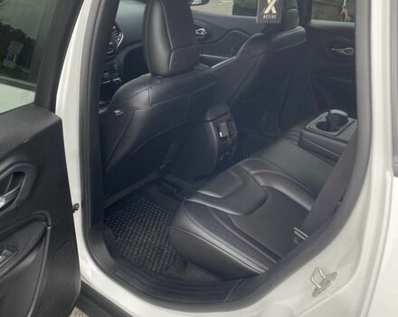 Джип Чероки 2022 в Чернигове на Automoto.ua Белый Джип Чероки, объемом двигателя 3.2 л и пробегом 97 тыс. км за 23000 $, фото 15 на Automoto.ua