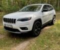 Білий Джип Cherokee, об'ємом двигуна 3.24 л та пробігом 105 тис. км за 18100 $, фото 1 на Automoto.ua