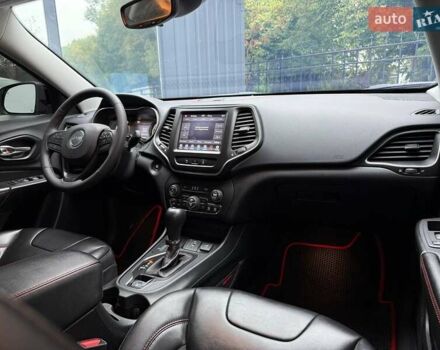 Белый Джип Чероки, объемом двигателя 3.24 л и пробегом 84 тыс. км за 24500 $, фото 34 на Automoto.ua