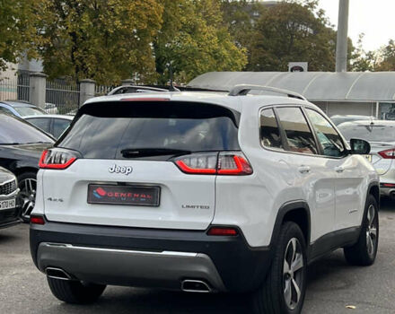 Джип Чероки 2022 в Одессе на Automoto.ua Белый Джип Чероки, объемом двигателя 2 л и пробегом 27 тыс. км за 23500 $, фото 12 на Automoto.ua