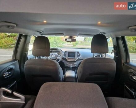 Белый Джип Чероки, объемом двигателя 3.24 л и пробегом 61 тыс. км за 19500 $, фото 16 на Automoto.ua