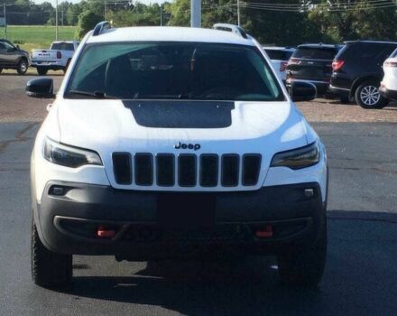 Білий Джип Cherokee, об'ємом двигуна 3.2 л та пробігом 30 тис. км за 13500 $, фото 1 на Automoto.ua