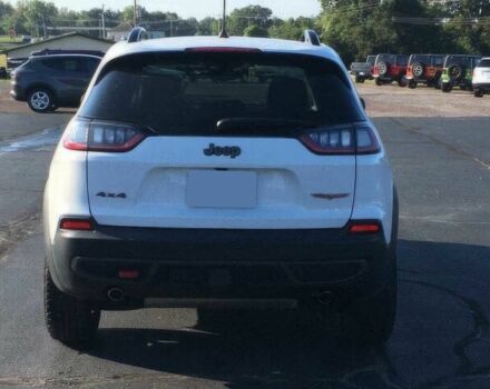 Білий Джип Cherokee, об'ємом двигуна 3.2 л та пробігом 30 тис. км за 13500 $, фото 6 на Automoto.ua