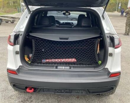 Джип Чероки 2022 в Чернигове на Automoto.ua Белый Джип Чероки, объемом двигателя 3.2 л и пробегом 97 тыс. км за 23000 $, фото 11 на Automoto.ua