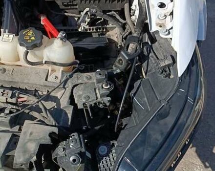Білий Джип Cherokee, об'ємом двигуна 3.24 л та пробігом 97 тис. км за 11300 $, фото 32 на Automoto.ua