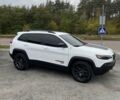 Джип Чероки 2022 в Чернигове на Automoto.ua Белый Джип Чероки, объемом двигателя 3.2 л и пробегом 97 тыс. км за 23000 $, фото 8 на Automoto.ua