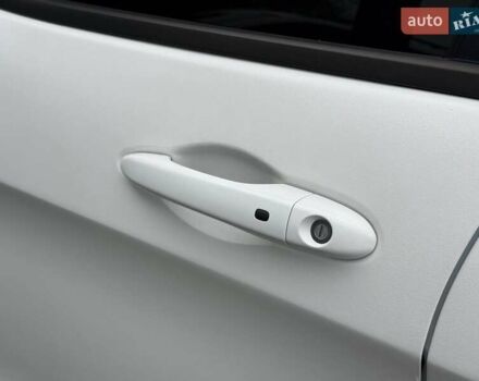 Белый Джип Чероки, объемом двигателя 3.24 л и пробегом 84 тыс. км за 24500 $, фото 25 на Automoto.ua