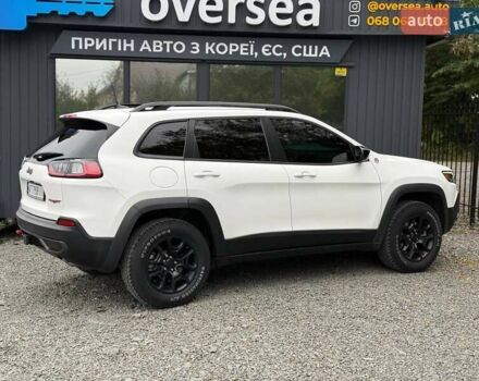 Белый Джип Чероки, объемом двигателя 3.24 л и пробегом 84 тыс. км за 24500 $, фото 11 на Automoto.ua