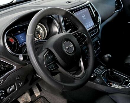 Белый Джип Чероки, объемом двигателя 3.2 л и пробегом 65 тыс. км за 12300 $, фото 15 на Automoto.ua