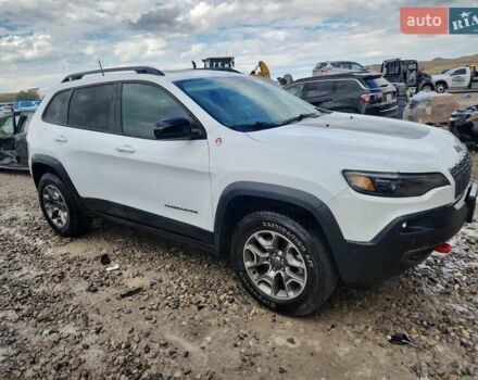 Белый Джип Чероки, объемом двигателя 3.24 л и пробегом 115 тыс. км за 6000 $, фото 3 на Automoto.ua