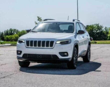 Білий Джип Cherokee, об'ємом двигуна 2.4 л та пробігом 57 тис. км за 5000 $, фото 3 на Automoto.ua