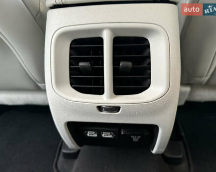 Белый Джип Чероки, объемом двигателя 3.24 л и пробегом 73 тыс. км за 18500 $, фото 71 на Automoto.ua