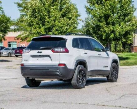 Білий Джип Cherokee, об'ємом двигуна 2.4 л та пробігом 57 тис. км за 5000 $, фото 8 на Automoto.ua