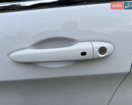 Белый Джип Чероки, объемом двигателя 3.24 л и пробегом 73 тыс. км за 18500 $, фото 31 на Automoto.ua