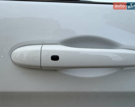 Белый Джип Чероки, объемом двигателя 3.24 л и пробегом 73 тыс. км за 18500 $, фото 32 на Automoto.ua