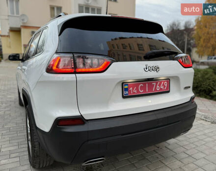 Белый Джип Чероки, объемом двигателя 3.24 л и пробегом 73 тыс. км за 18500 $, фото 14 на Automoto.ua