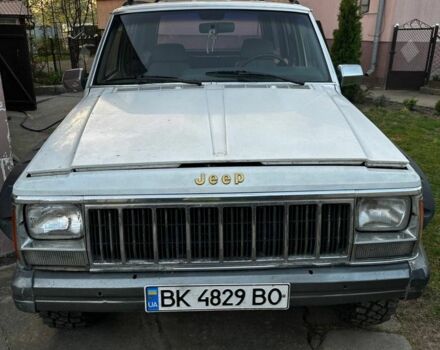 Белый Джип Чероки, объемом двигателя 4 л и пробегом 1000 тыс. км за 4500 $, фото 1 на Automoto.ua