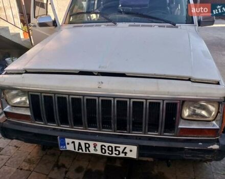 Белый Джип Чероки, объемом двигателя 0 л и пробегом 1 тыс. км за 4000 $, фото 1 на Automoto.ua