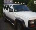 Білий Джип Cherokee, об'ємом двигуна 2.5 л та пробігом 216 тис. км за 6500 $, фото 1 на Automoto.ua