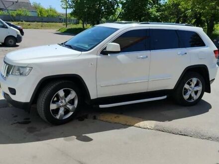 Білий Джип Cherokee, об'ємом двигуна 3 л та пробігом 162 тис. км за 18500 $, фото 1 на Automoto.ua