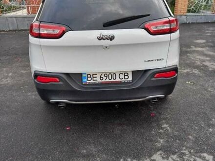 Джип Cherokee 2013 у Любашевке на Automoto.ua Білий Джип Cherokee, об'ємом двигуна 3.24 л та пробігом 126 тис. км за 12100 $, фото 1 на Automoto.ua