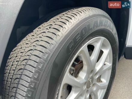 Білий Джип Cherokee, об'ємом двигуна 2.36 л та пробігом 172 тис. км за 11400 $, фото 1 на Automoto.ua