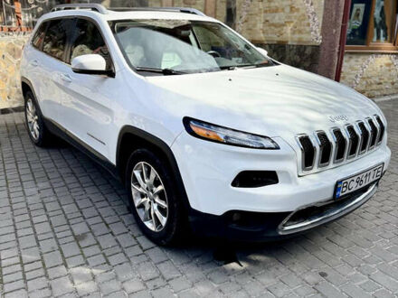 Білий Джип Cherokee, об'ємом двигуна 2.36 л та пробігом 220 тис. км за 12000 $, фото 1 на Automoto.ua