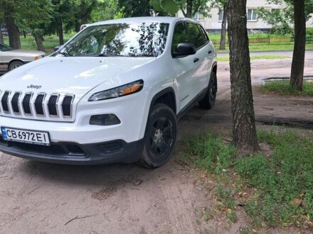 Білий Джип Cherokee, об'ємом двигуна 2.4 л та пробігом 90 тис. км за 13500 $, фото 1 на Automoto.ua