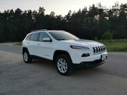 Білий Джип Cherokee, об'ємом двигуна 3.2 л та пробігом 178 тис. км за 14800 $, фото 1 на Automoto.ua