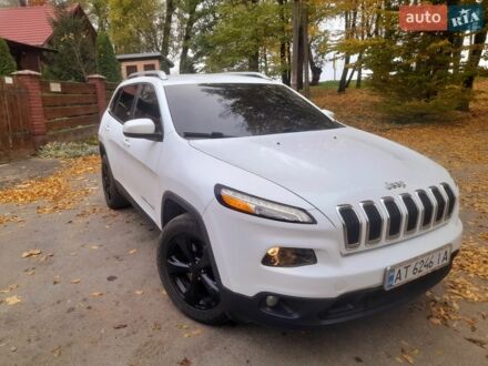 Білий Джип Cherokee, об'ємом двигуна 3.24 л та пробігом 200 тис. км за 12600 $, фото 1 на Automoto.ua
