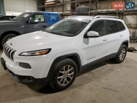 Джип Cherokee 2014 у Кропивницькому (Кіровограді) на Automoto.ua Білий Джип Cherokee, об'ємом двигуна 3.24 л та пробігом 151 тис. км за 1500 $, фото 1 на Automoto.ua